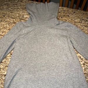 Turtle neck sweater
